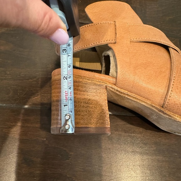 Mimosa leather shoes - Picture 3 of 4